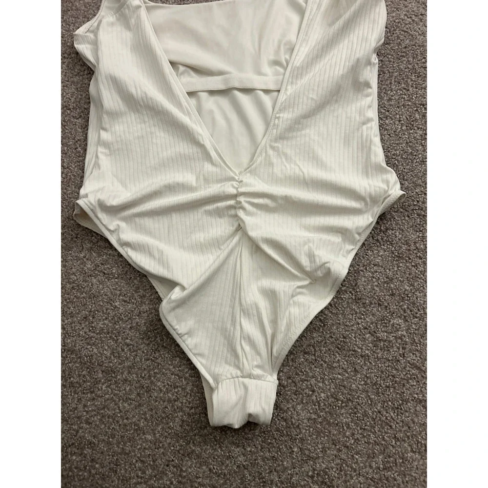 Swimsuits For All Camille Collection Swimsuit Womens L White Excellent Ribbed